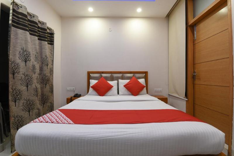 Hotel Wti Airport Grand Delhi Нью-Дели Экстерьер фото