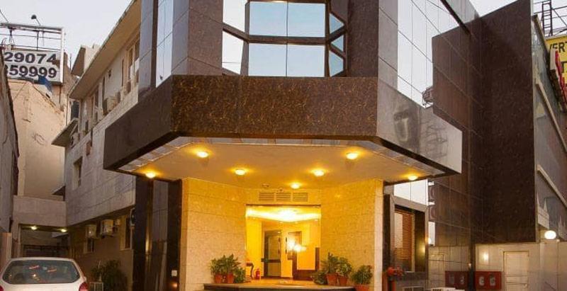 Hotel Wti Airport Grand Delhi Нью-Дели Экстерьер фото